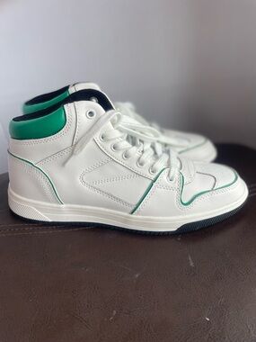 SALE Zara White and Green High top Sneakers